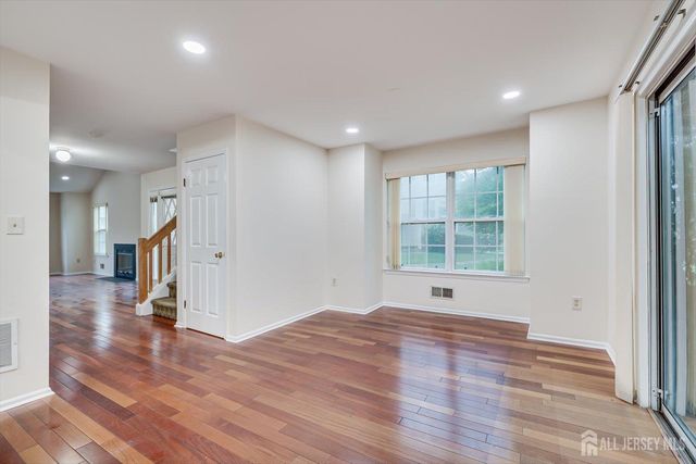 15 Allison Court, South Brunswick, NJ 08852