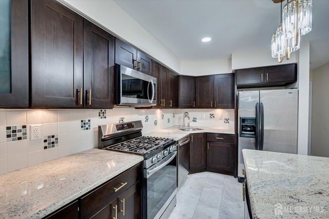 15 Allison Court, South Brunswick, NJ 08852