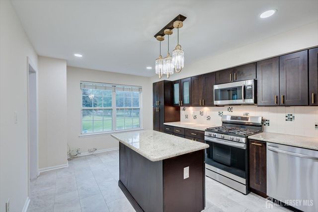 15 Allison Court, South Brunswick, NJ 08852