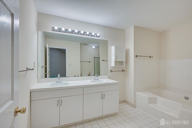 15 Allison Court, South Brunswick, NJ 08852