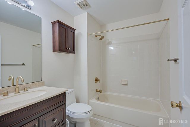 15 Allison Court, South Brunswick, NJ 08852