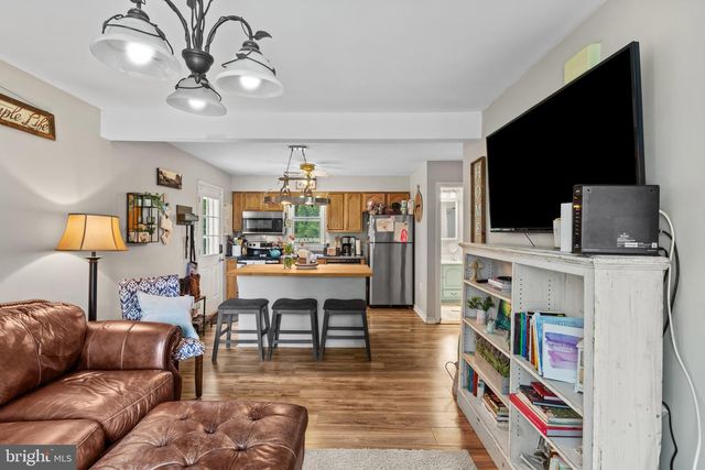 1304 NAUGAHYDE RD, Westminster, MD 21157