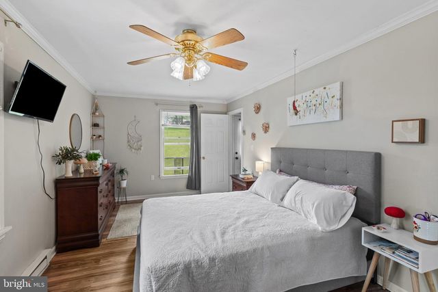 1304 NAUGAHYDE RD, Westminster, MD 21157