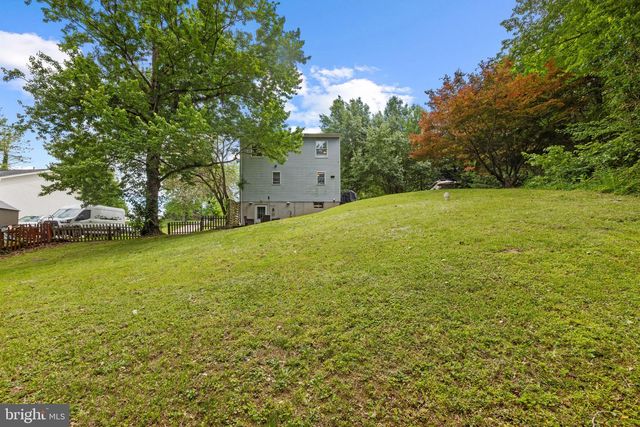 1304 NAUGAHYDE RD, Westminster, MD 21157