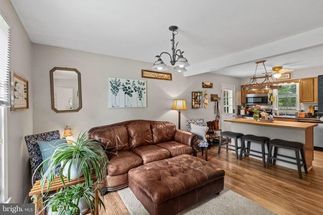1304 NAUGAHYDE RD, Westminster, MD 21157