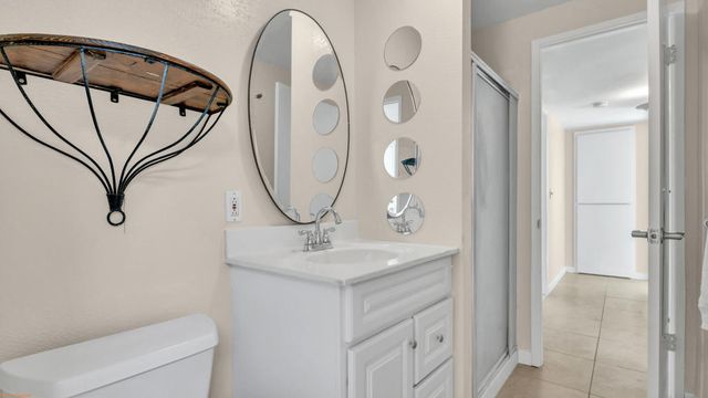 2272 N Starr Road, Palm Springs, CA 92262