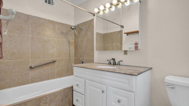 2272 N Starr Road, Palm Springs, CA 92262