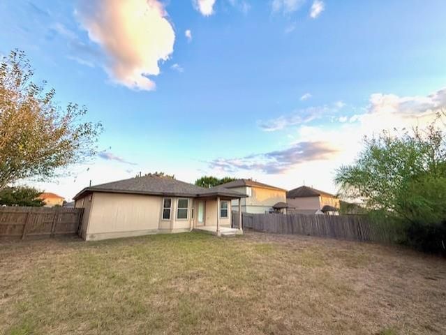 314 Paddington DR, Kyle, TX 78640