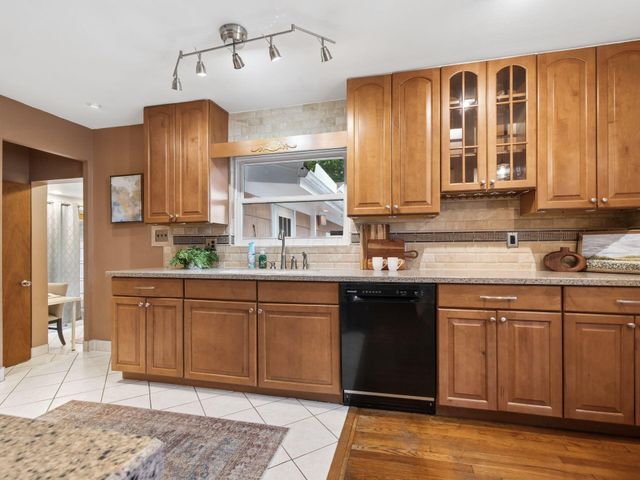 3810 Dorko Court, Columbus, OH 43224