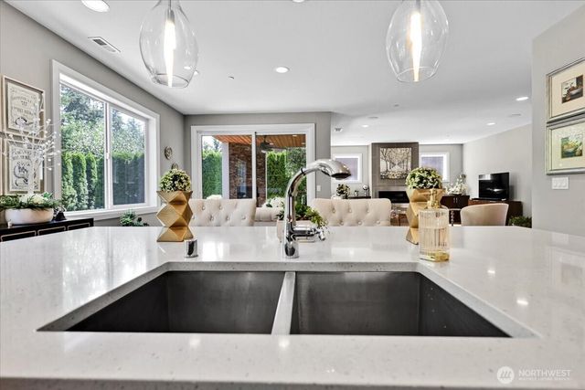 6485 Serenity Loop, Gig Harbor, WA 98335