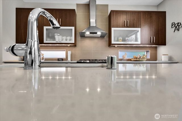 6485 Serenity Loop, Gig Harbor, WA 98335