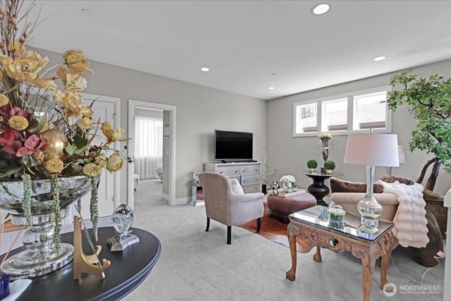 6485 Serenity Loop, Gig Harbor, WA 98335