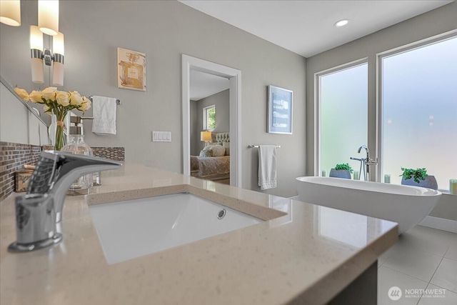 6485 Serenity Loop, Gig Harbor, WA 98335