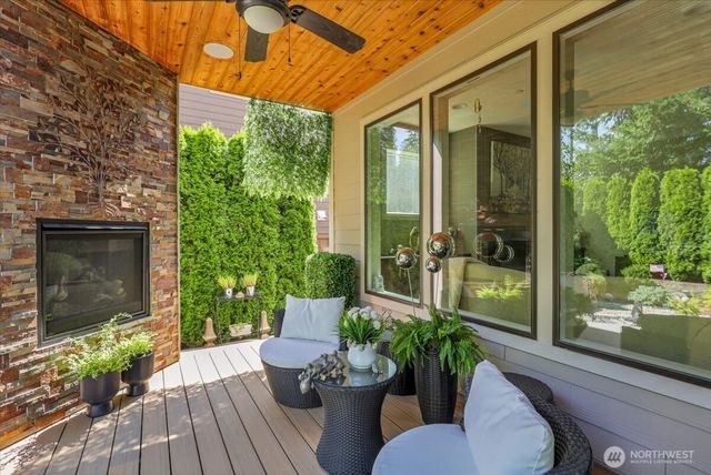 6485 Serenity Loop, Gig Harbor, WA 98335