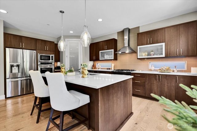 6485 Serenity Loop, Gig Harbor, WA 98335