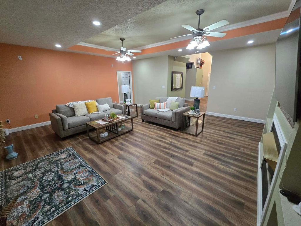 Image 32 of property listing at 14181 N Manhattan Lane, Mt Vernon, IL 62864