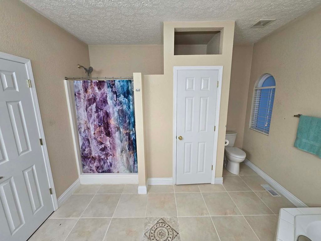Image 42 of property listing at 14181 N Manhattan Lane, Mt Vernon, IL 62864