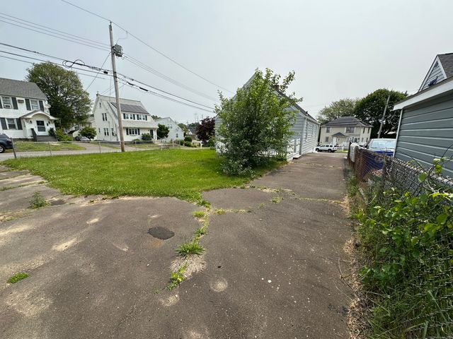 11 Colony Street, Stratford, CT 06615