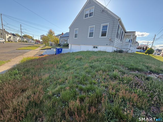 11 Colony Street, Stratford, CT 06615