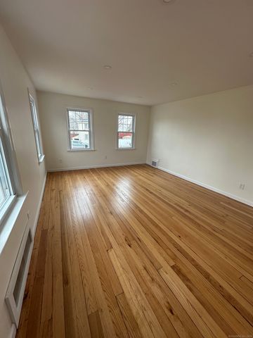 11 Colony Street, Stratford, CT 06615