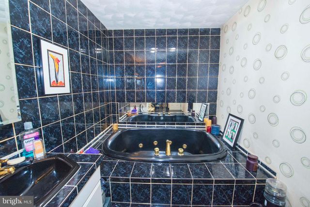 13204 DUMBARTON DR, Rockville, MD 20853