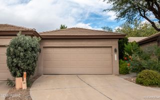 6082 N Running Deer Circle, Tucson, AZ 85750
