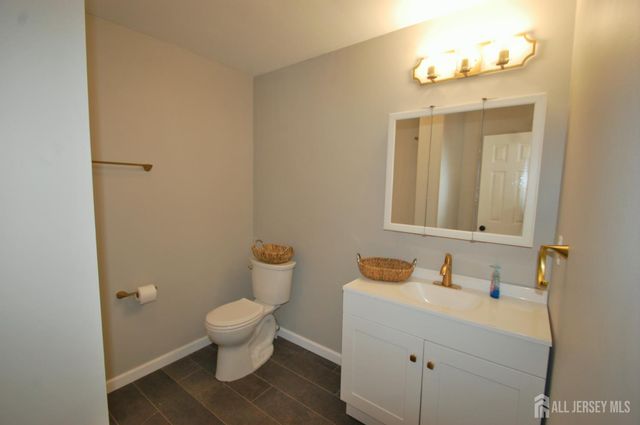 807 6th Street, Union Beach, NJ 07735