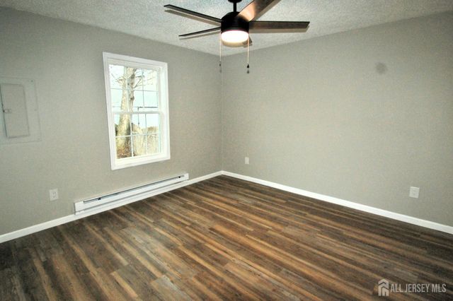 807 6th Street, Union Beach, NJ 07735