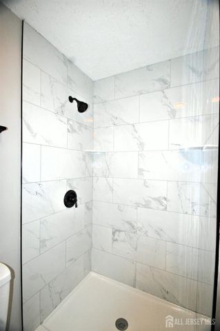 807 6th Street, Union Beach, NJ 07735