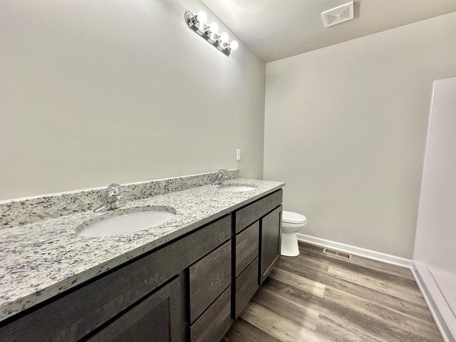 1714 S Willard Avenue, Janesville, WI 53546