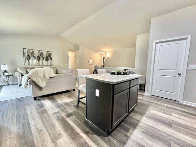 1714 S Willard Avenue, Janesville, WI 53546