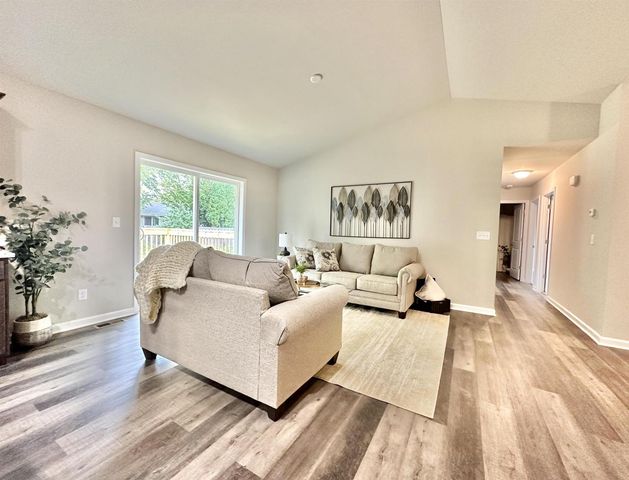 1714 S Willard Avenue, Janesville, WI 53546