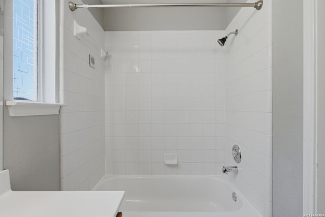 17327 Wayland Run, San Antonio, TX 78247
