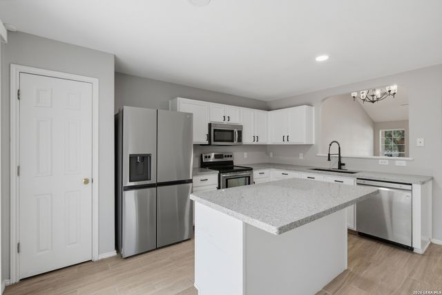 17327 Wayland Run, San Antonio, TX 78247