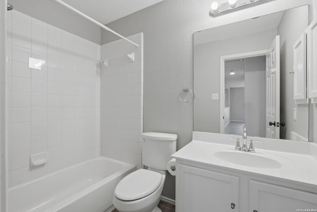 17327 Wayland Run, San Antonio, TX 78247