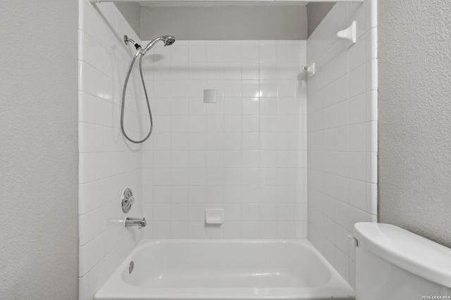 17327 Wayland Run, San Antonio, TX 78247