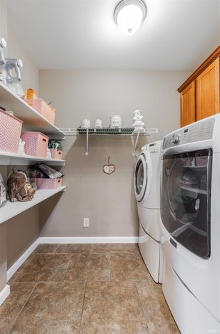 7420 Megan Brooke Lane, Evansville, IN 47725