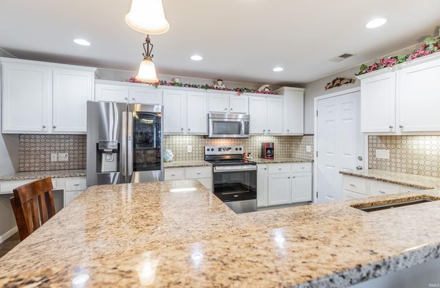 7420 Megan Brooke Lane, Evansville, IN 47725