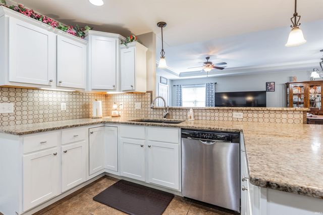 7420 Megan Brooke Lane, Evansville, IN 47725