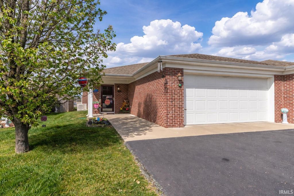 7420 Megan Brooke Lane, Evansville, IN 47725