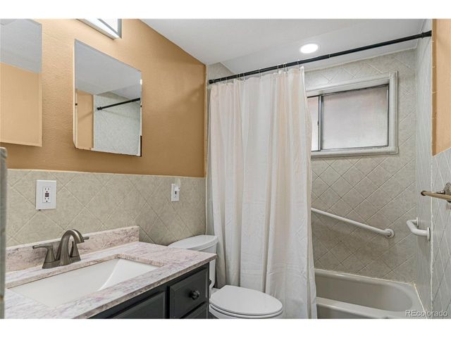 7211 Utica St, Westminster, CO 80030