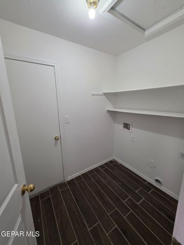 5640 RICK HUSBAND Drive, El Paso, TX 79934