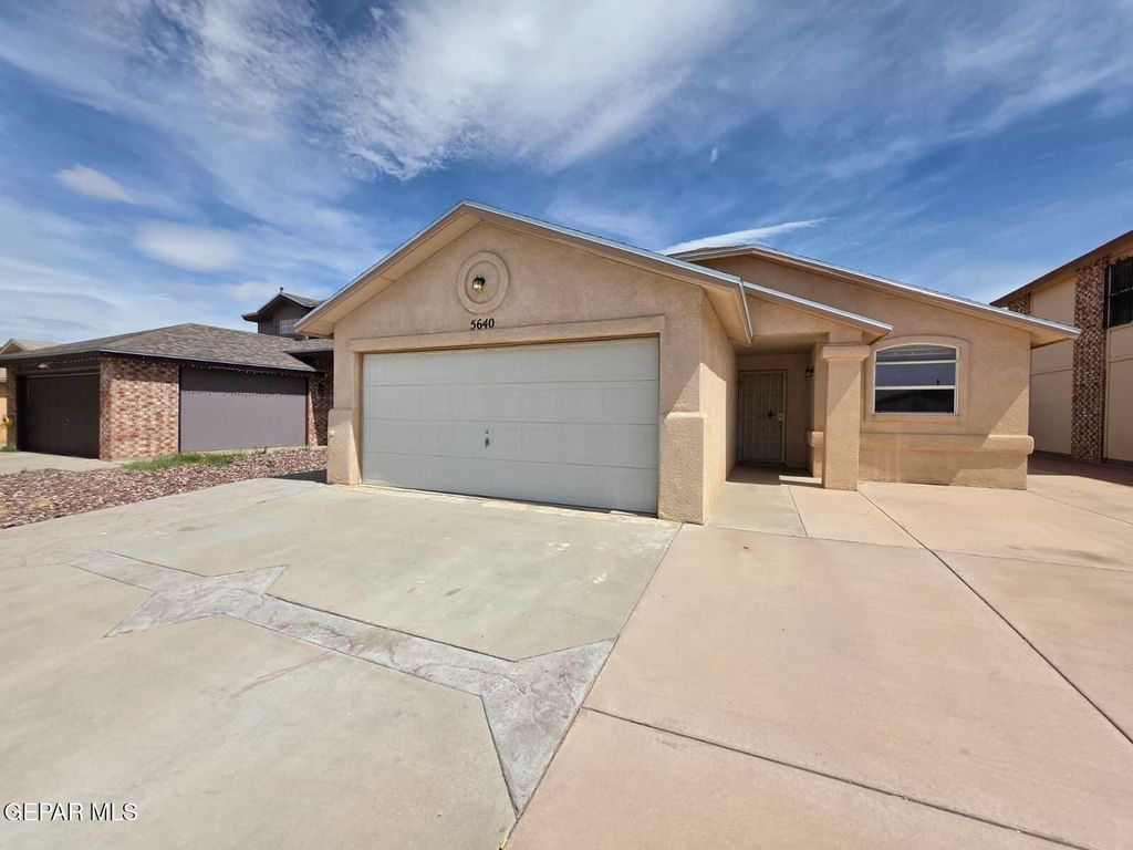 5640 RICK HUSBAND Drive, El Paso, TX 79934
