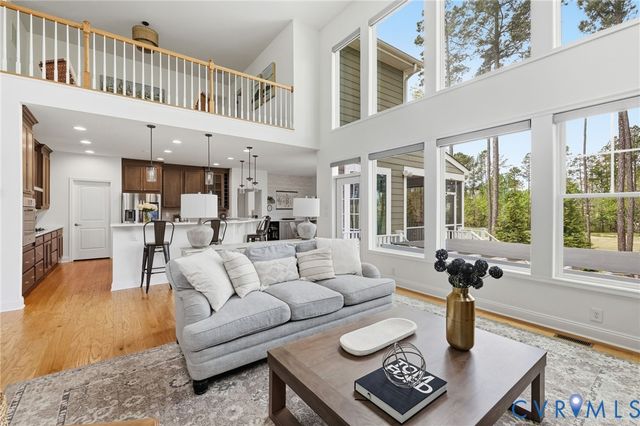 17818 Silverthread Ter, Moseley, VA 23120