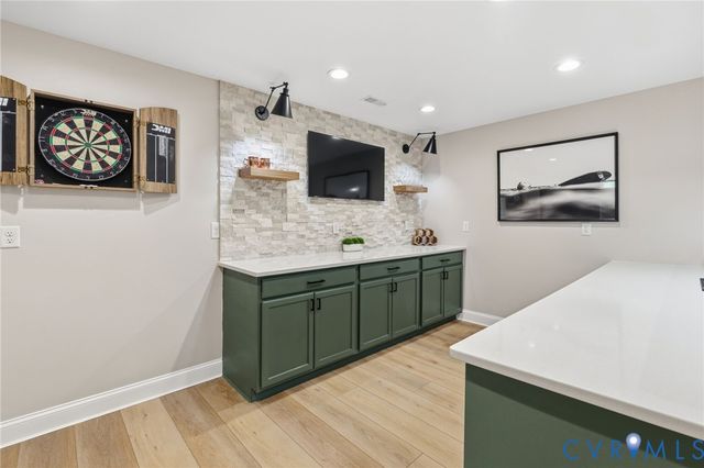 17818 Silverthread Ter, Moseley, VA 23120