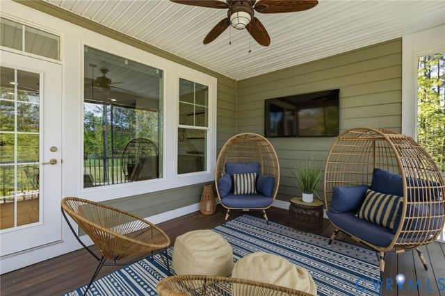 17818 Silverthread Ter, Moseley, VA 23120