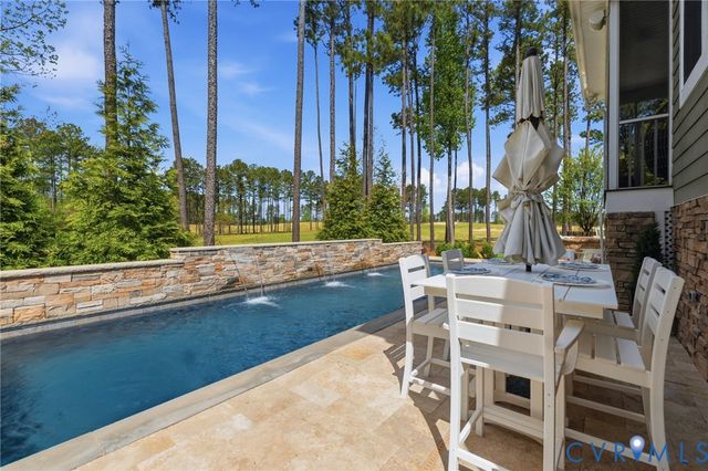 17818 Silverthread Ter, Moseley, VA 23120