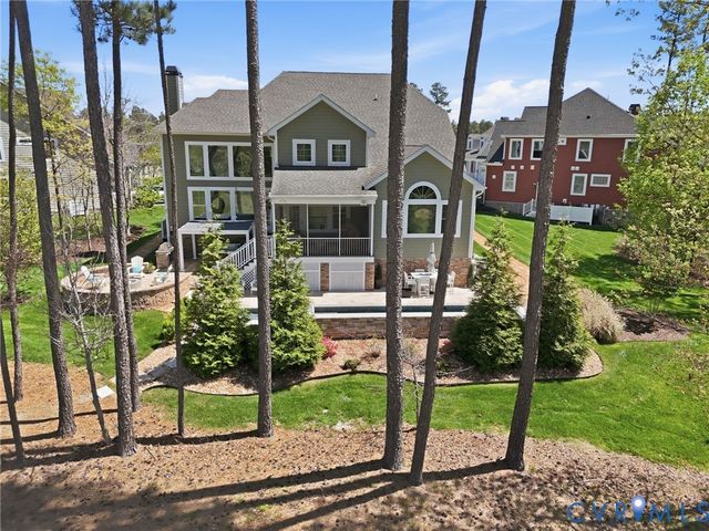 17818 Silverthread Ter, Moseley, VA 23120