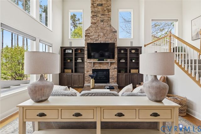 17818 Silverthread Ter, Moseley, VA 23120