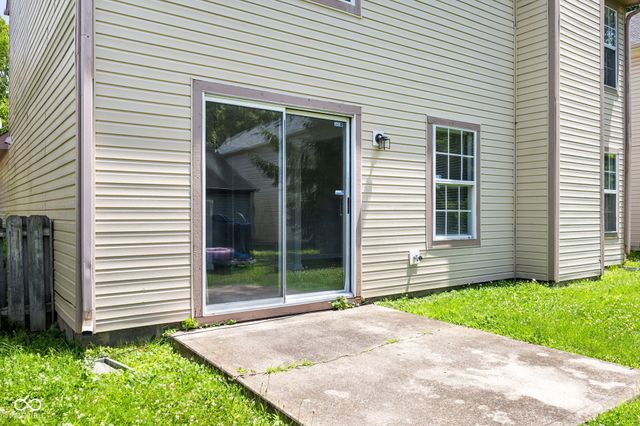 5187 Pin Oak Drive, Indianapolis, IN 46254